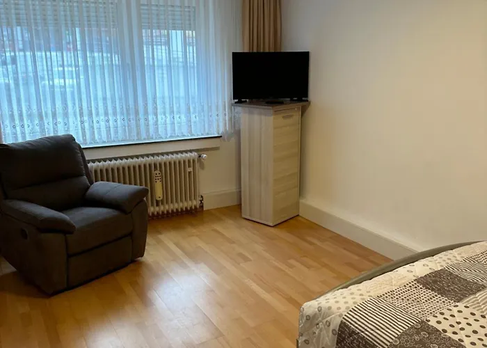 아파트 Holiday-ferienwohnung Solingen-mitte 졸링겐